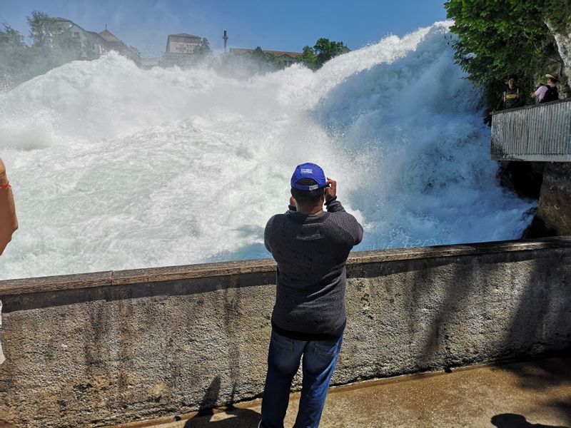 Zurich Private Tour - Rhinefalls