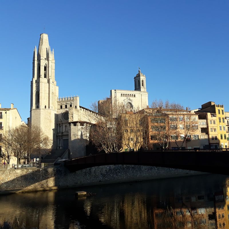 Girona Private Tour - Saint Felix and Cathedral