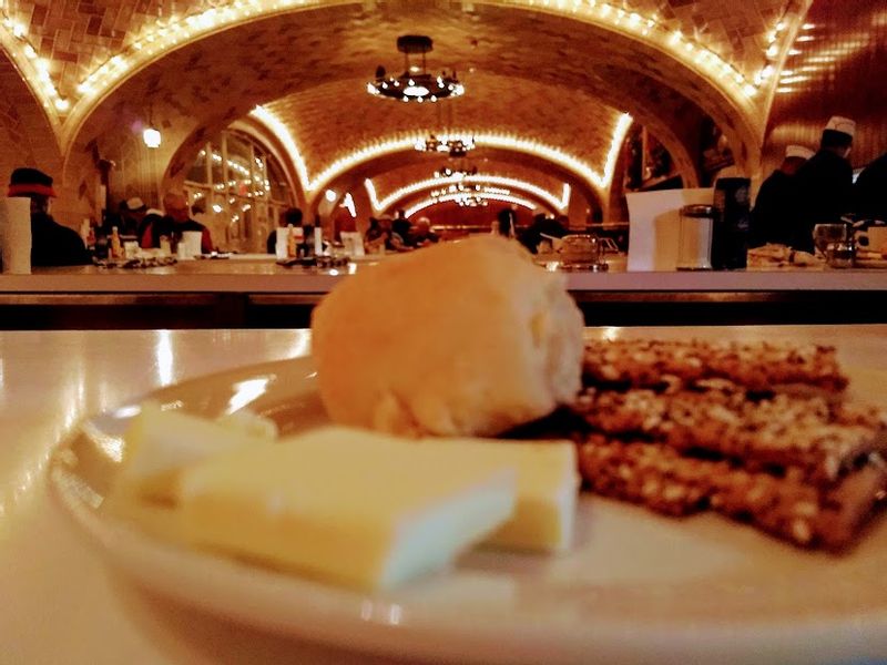 New York Private Tour - Oyster Bar at the Grand Central Terminal