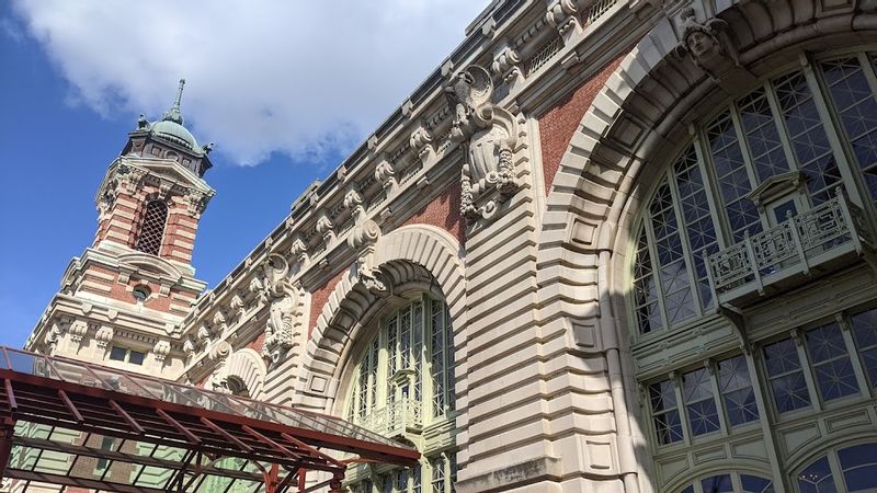 New York Private Tour - Ellis Island