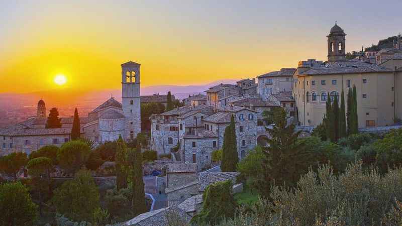 Assisi Private Tour - Assisi view from St.Chiara square