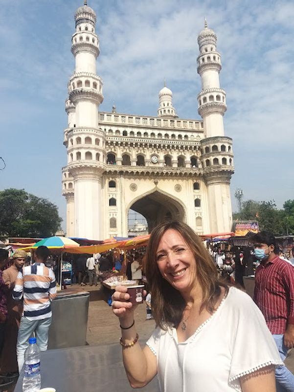 Hyderabad Private Tour - Enjoying chai at charminar 