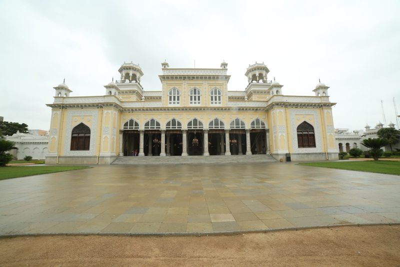 Hyderabad Private Tour - Chowmahalla Palace 