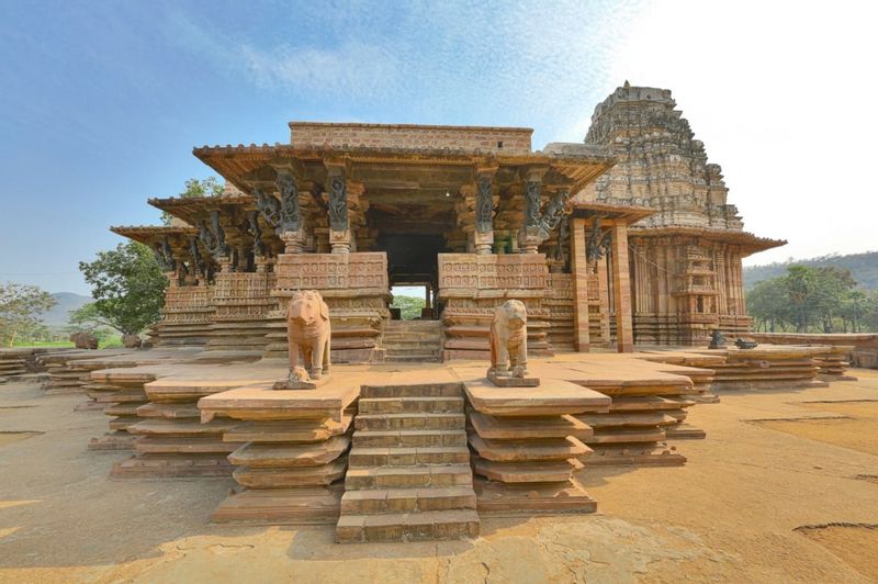 Hyderabad Private Tour - Ramappa Temple Entry 