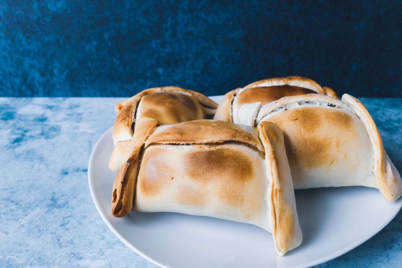 Santiago Private Tour - Chilean "Empanadas", Made With Meat And Onion