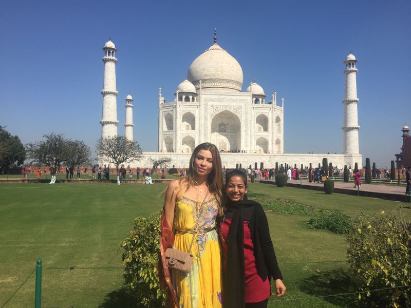 Agra Private Tour - With Grazi Massafera, By Tour Guide For Taj Mahal Monika