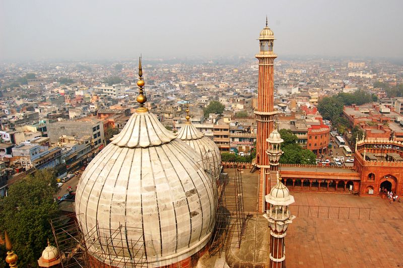 Delhi Private Tour - 360 degrees aerial view of delhi from 260 feet height