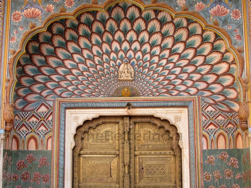 Jaipur Private Tour - Lotus Gate, City Palace.