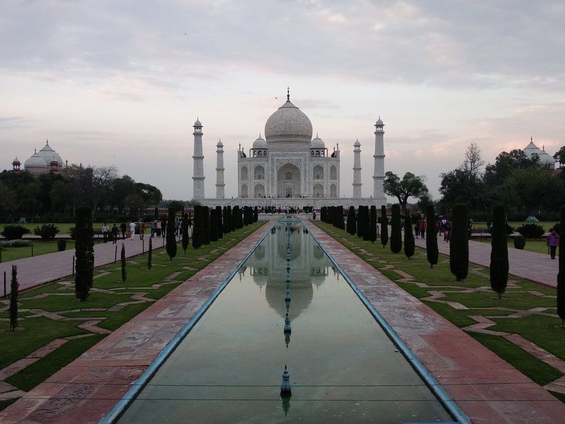 Agra Private Tour - Beautiful reflection of Taj Mahal in the water.