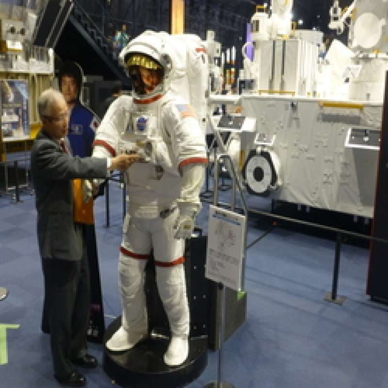 Ibaraki Private Tour - You can wear  a spacesuit!