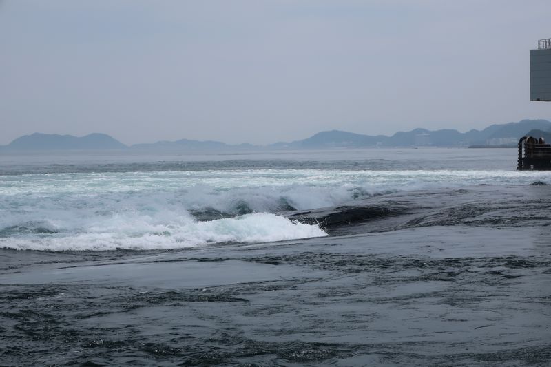 Kobe Private Tour - Big Whirlpool