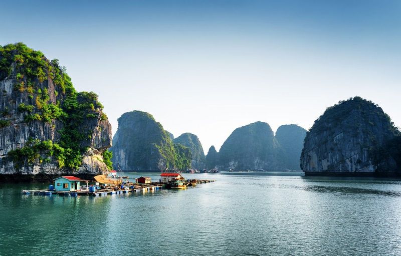 Hanoi Private Tour - Halong Bay 