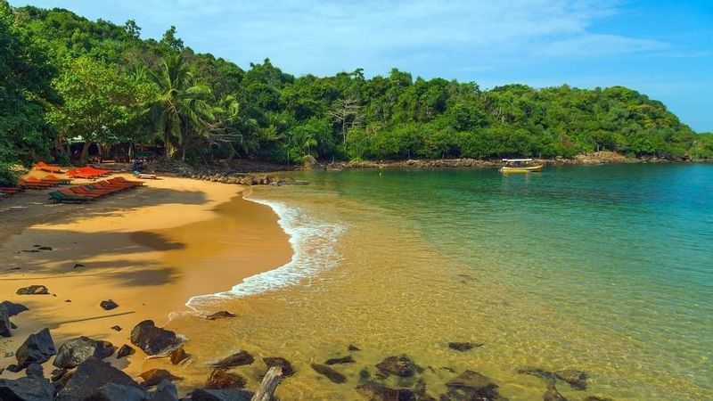 Galle Private Tour - Jungle beach - Unawatuna 