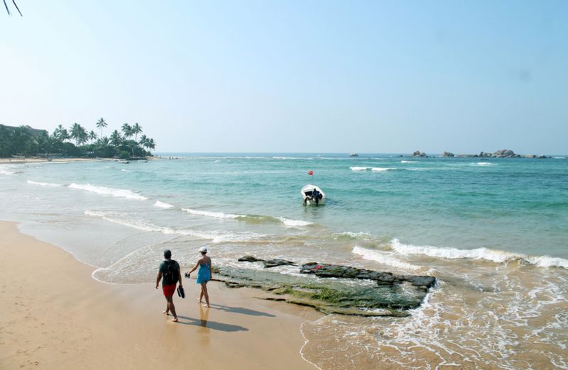 Galle Private Tour - Hikkaduwa Beach 