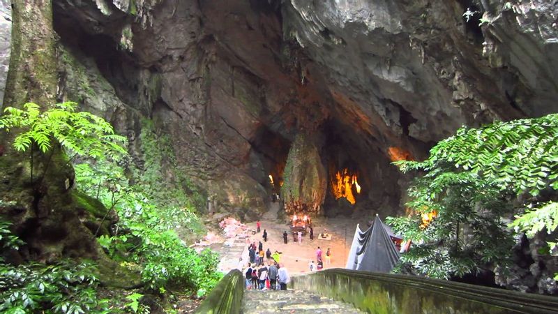 Hanoi Private Tour - walk down to inside pagoda