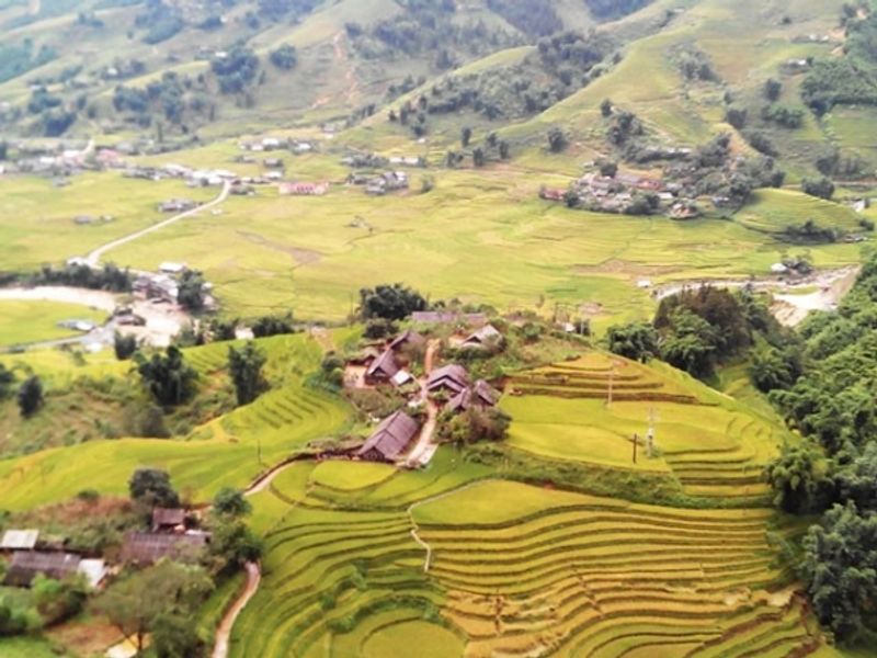 Hanoi Private Tour - sapa panorama of small village