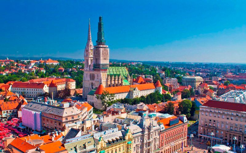 Zagreb Private Tour - Zagreb cathedral 