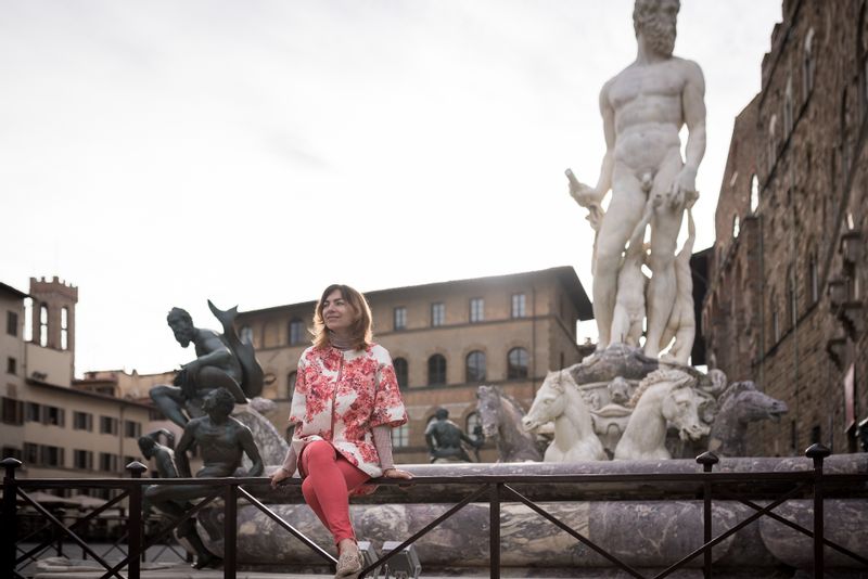 Florence Private Tour - Neptune fountain at Signoria Square