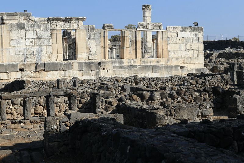 Galilee Private Tour - Capernaum Synagogue