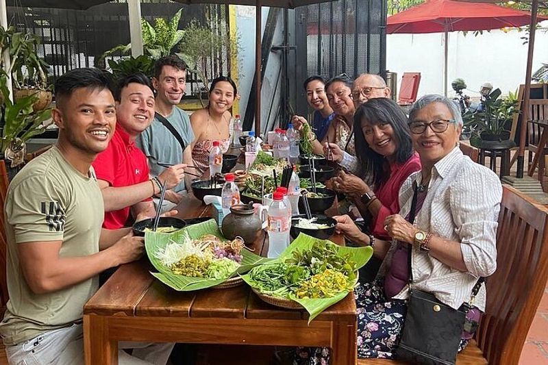 Phnom Penh Private Tour - Fresh-made Rice Noodles  