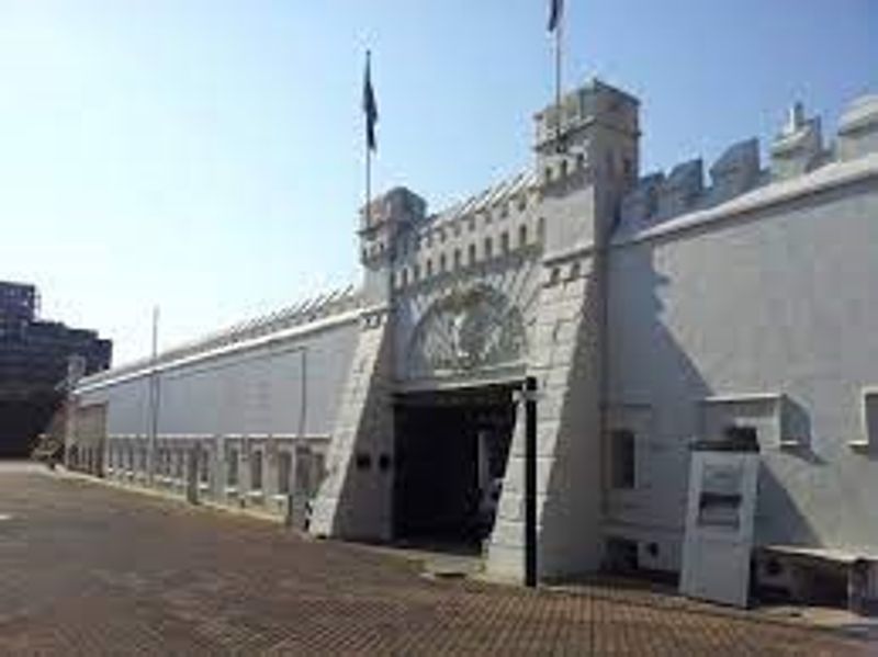 Johannesburg Private Tour - Johannesburg old Fort prison built by President Paul Kruger in 1893  