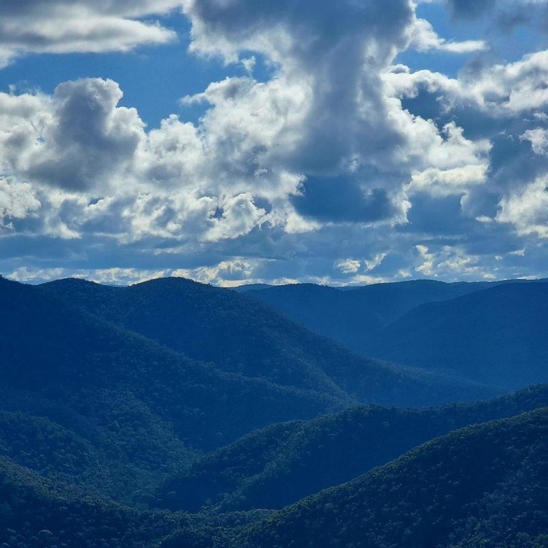 Melbourne Private Tour - Sweeping views of the Lerderderg National Park