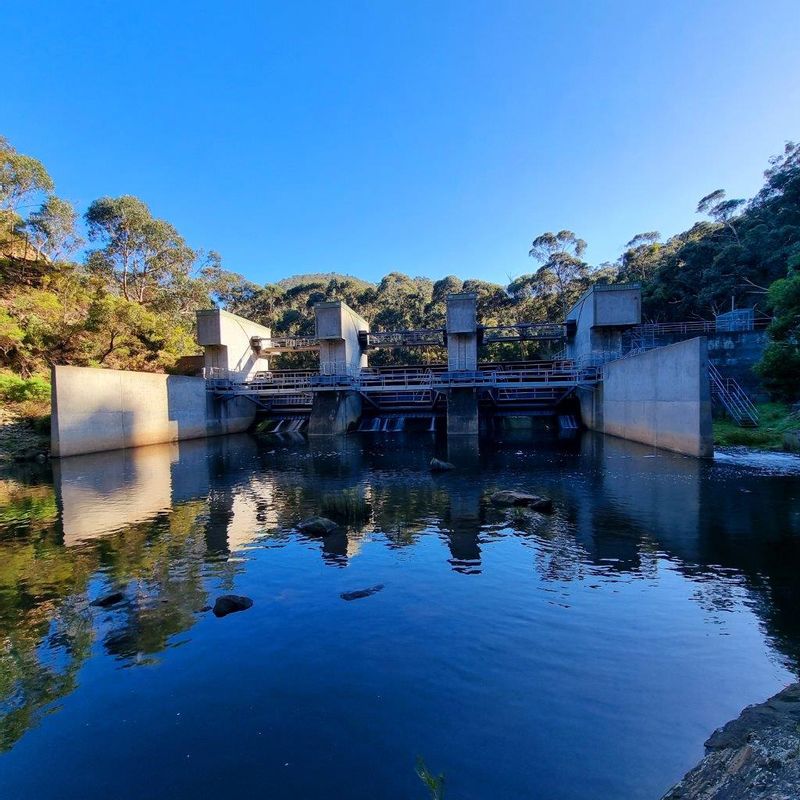 Melbourne Private Tour - Lerderderg Tunnel Dam