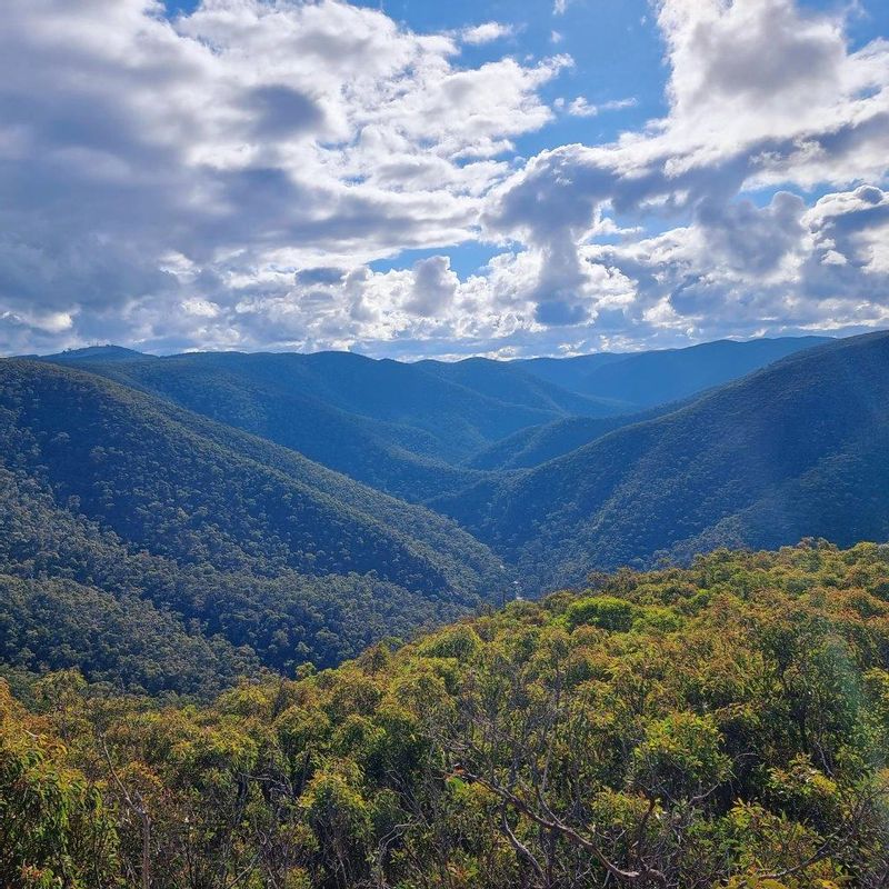 Melbourne Private Tour - Sweeping views of the Lerderderg National Park