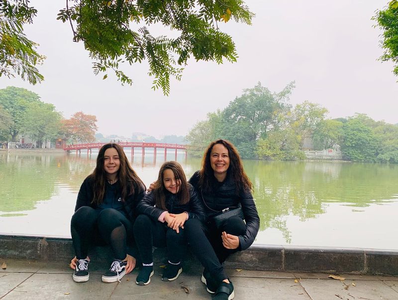 Hanoi Private Tour - The Huc bridge