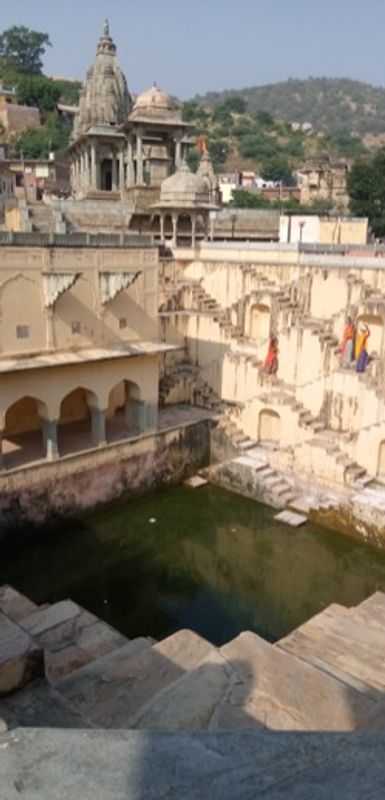 Jaipur Private Tour - Meena Panna Kund  Stepwell 