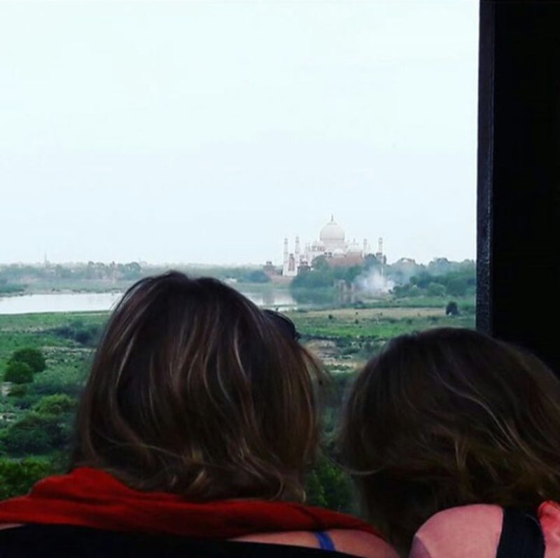 Jaipur Private Tour - Taj Mahal Riverside View 