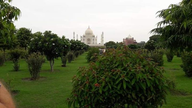 Jaipur Private Tour - Taj Mahal Sunset from Mughal Gardens