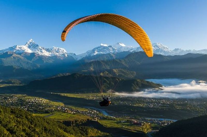 Gandaki Private Tour - paragliding in Pokhara