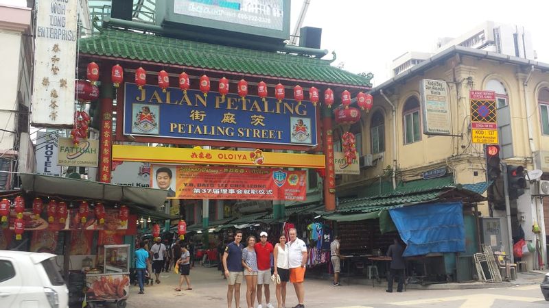 Kuala Lumpur Private Tour - Chinatown / Petaling Street