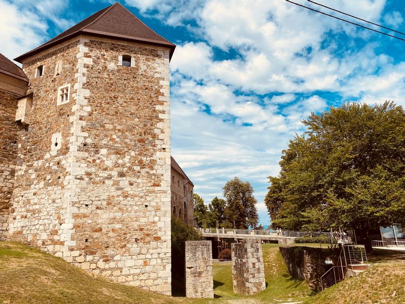 Ljubljana Private Tour - Pentagonal tower 