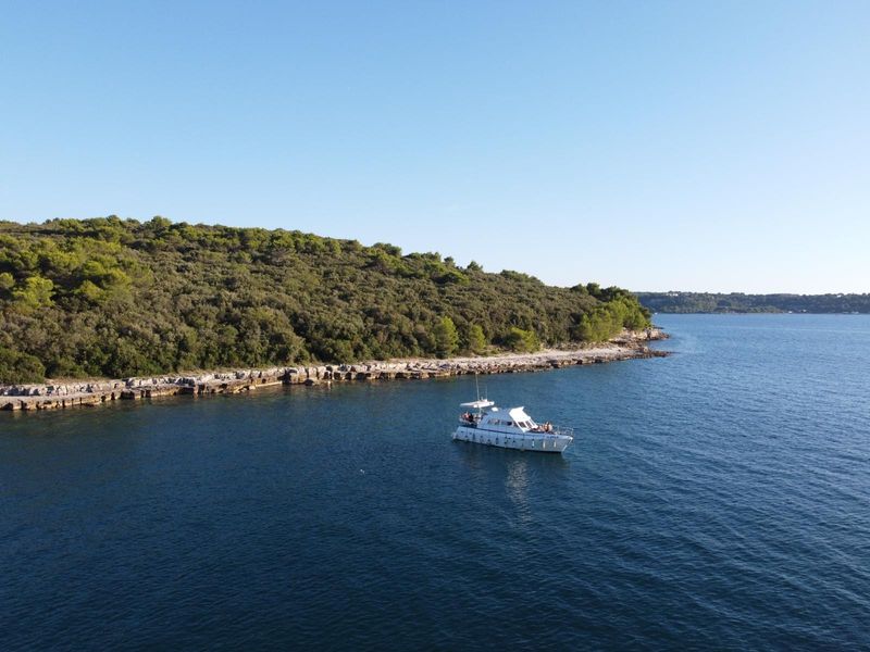 Istria Private Tour - Hidden bay for swimming and snorkeling
