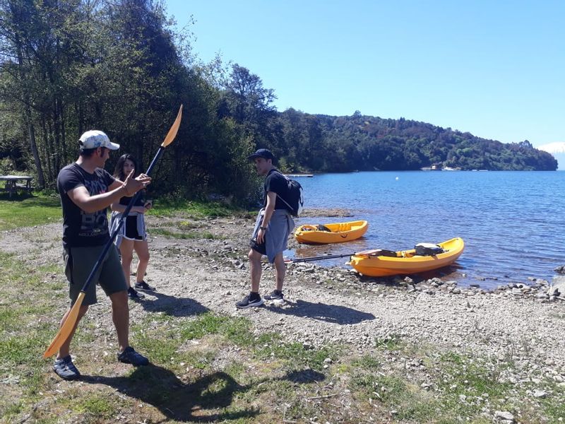 Puerto Varas Private Tour - Rodrigo nuestro anfitrión te enseñará como hacerlo, aprendiendo la forma adecuada de hacerlo, para no correr ningún riesgo.