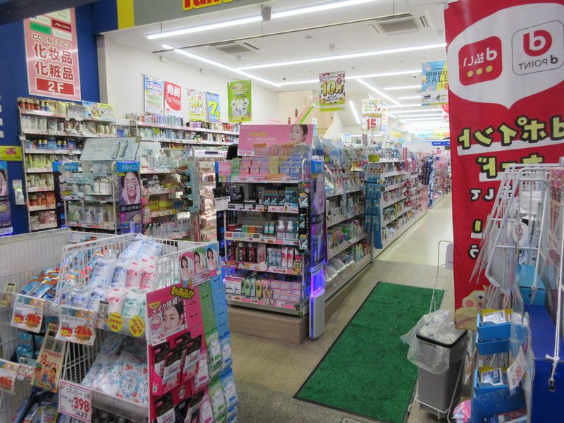 Kochi Private Tour - a drugstore