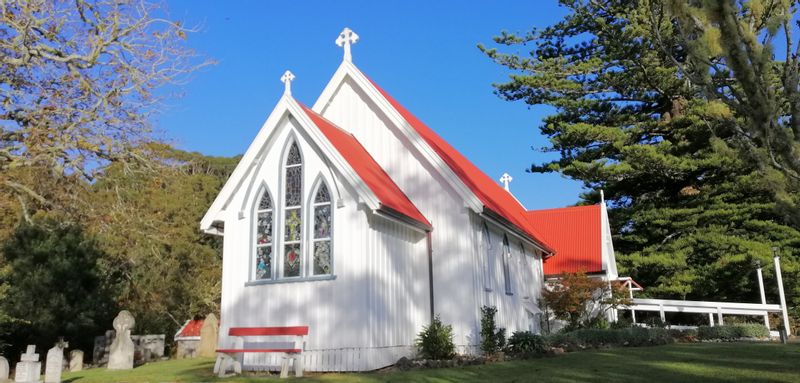 Bay of Islands Private Tour - St.James Church 