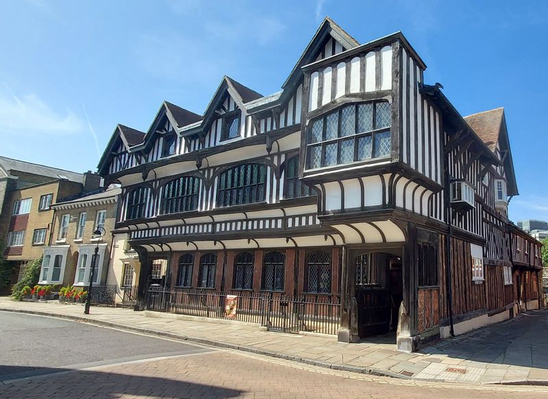 Southampton Private Tour - Tudor House