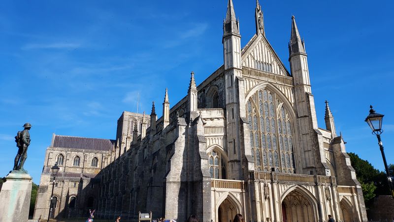 Winchester Private Tour - Winchester Cathedral