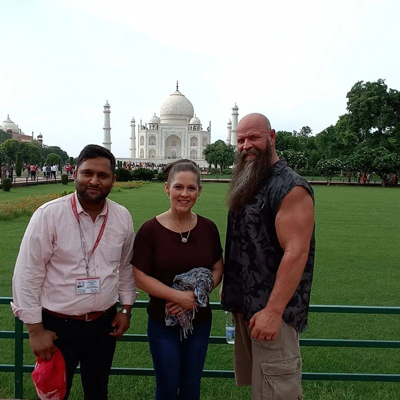 Delhi Private Tour - Our client World heavyweight Arms Wrestling Champion Mr. Monster Michael Todd with his wife at Taj Mahal. 