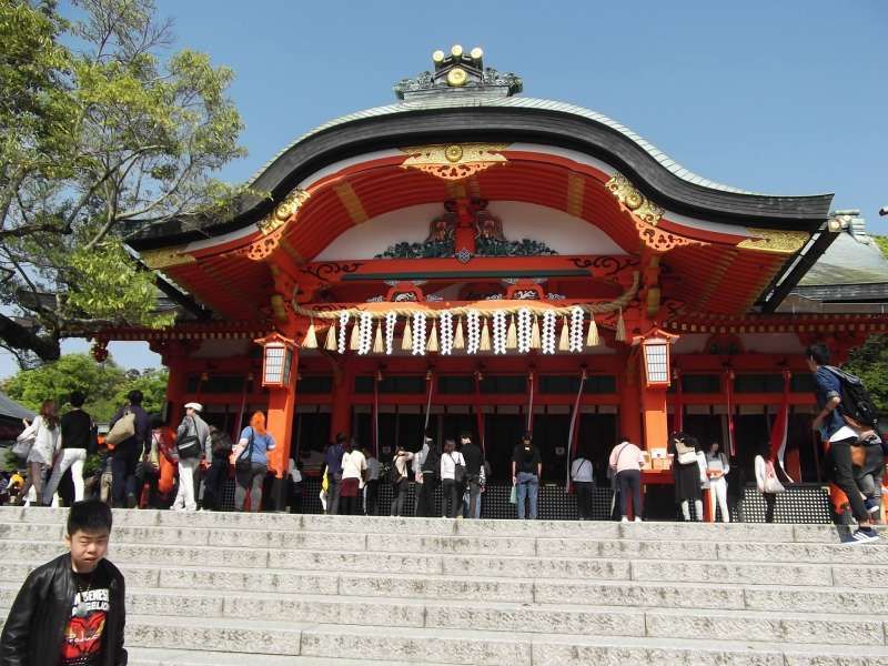 Kyoto Private Tour - Main shrine building of Fushimi-Inari-Taisha shrine.