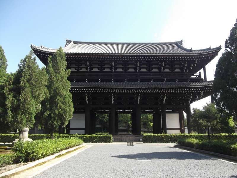 Kyoto Private Tour - "Sanmon" Gate of Tofukuji temple.