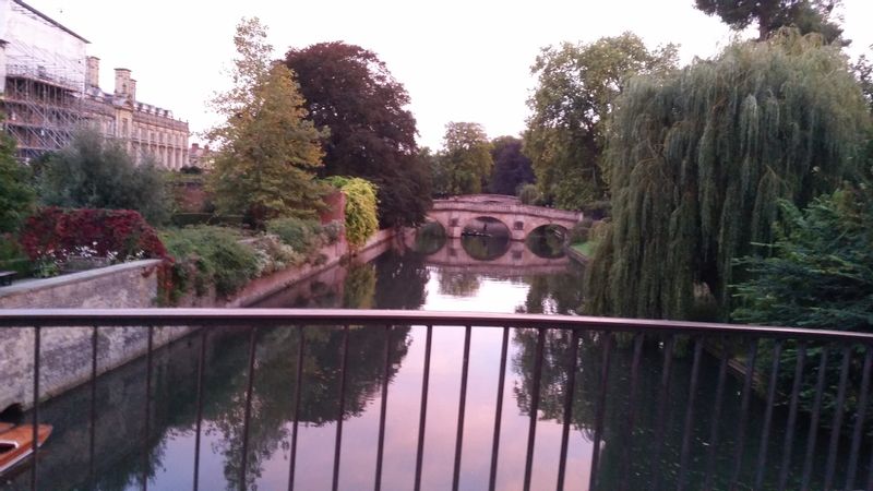 Cambridge Private Tour - Peace and tranquility, busyness and rush