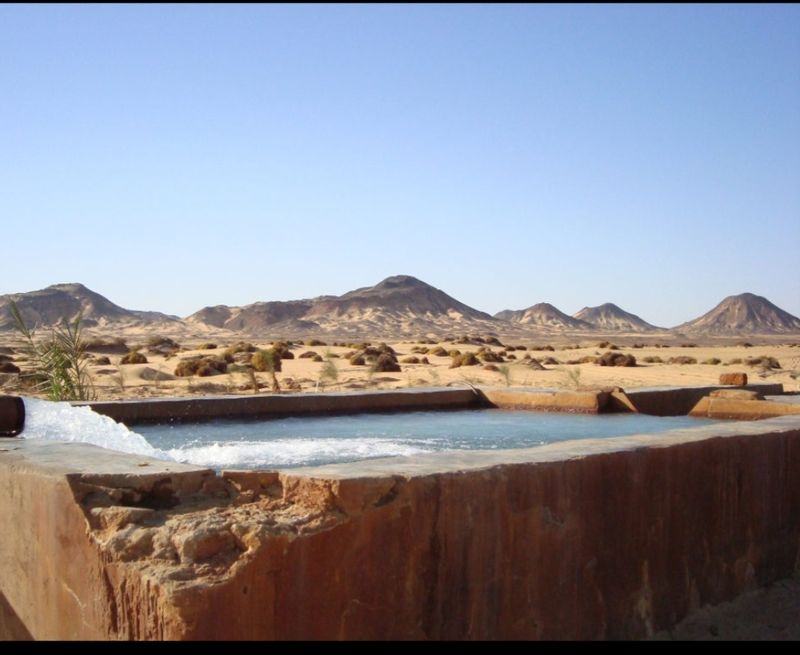 Giza Private Tour - Hot and cold springs