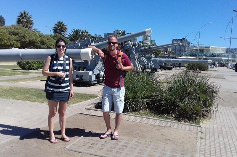 Santiago Private Tour - Replicas of the cannons - Viña del Mar