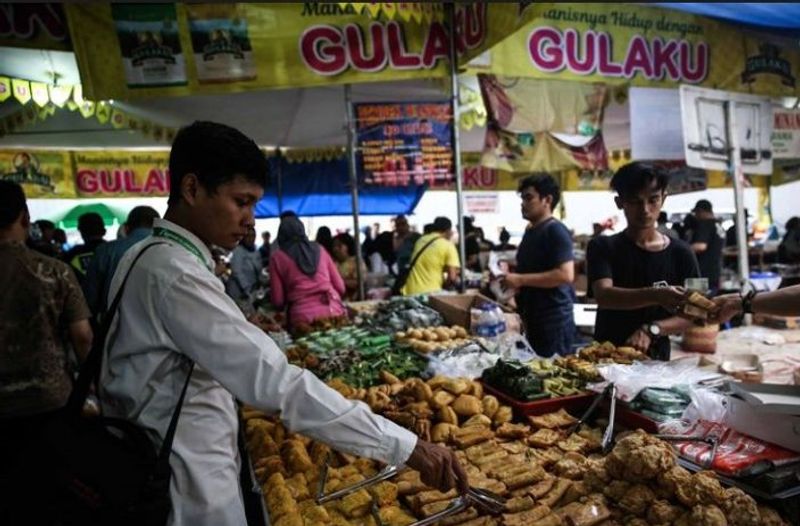 Jakarta Private Tour - At the Sabang street / foods street