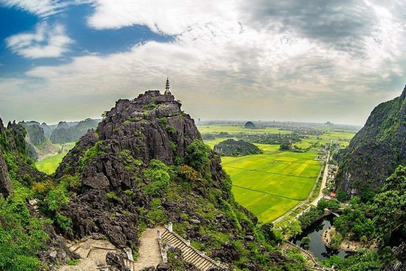 Hanoi Private Tour - View from Mua cave