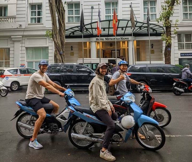 Hanoi Private Tour - Hanoi motorbike tour